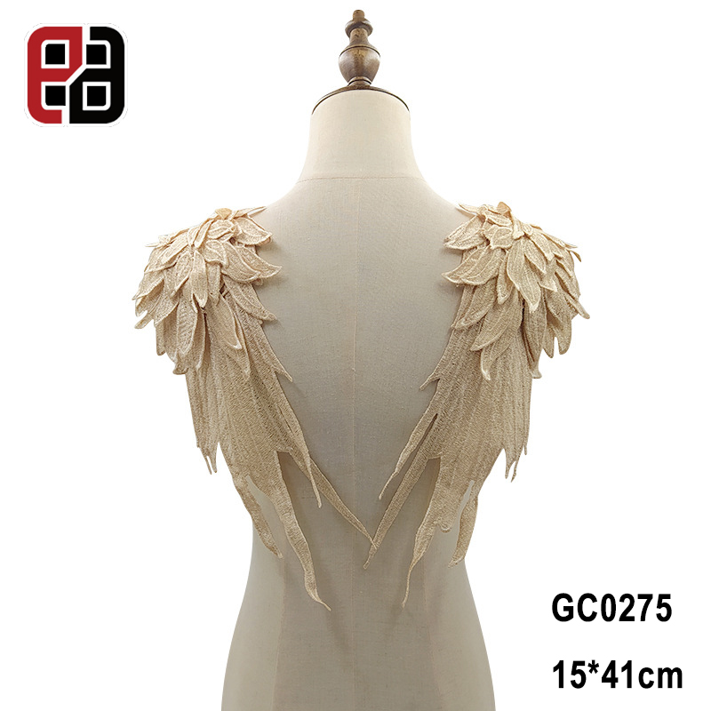GC0275 sculptural leaf lace appliqués on a mannequin